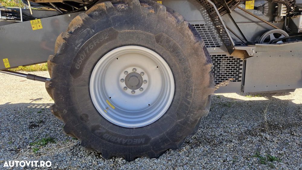 Massey Ferguson MF7343 ACTIVA STAGE 5 COMBINA AGRICOLA - 15
