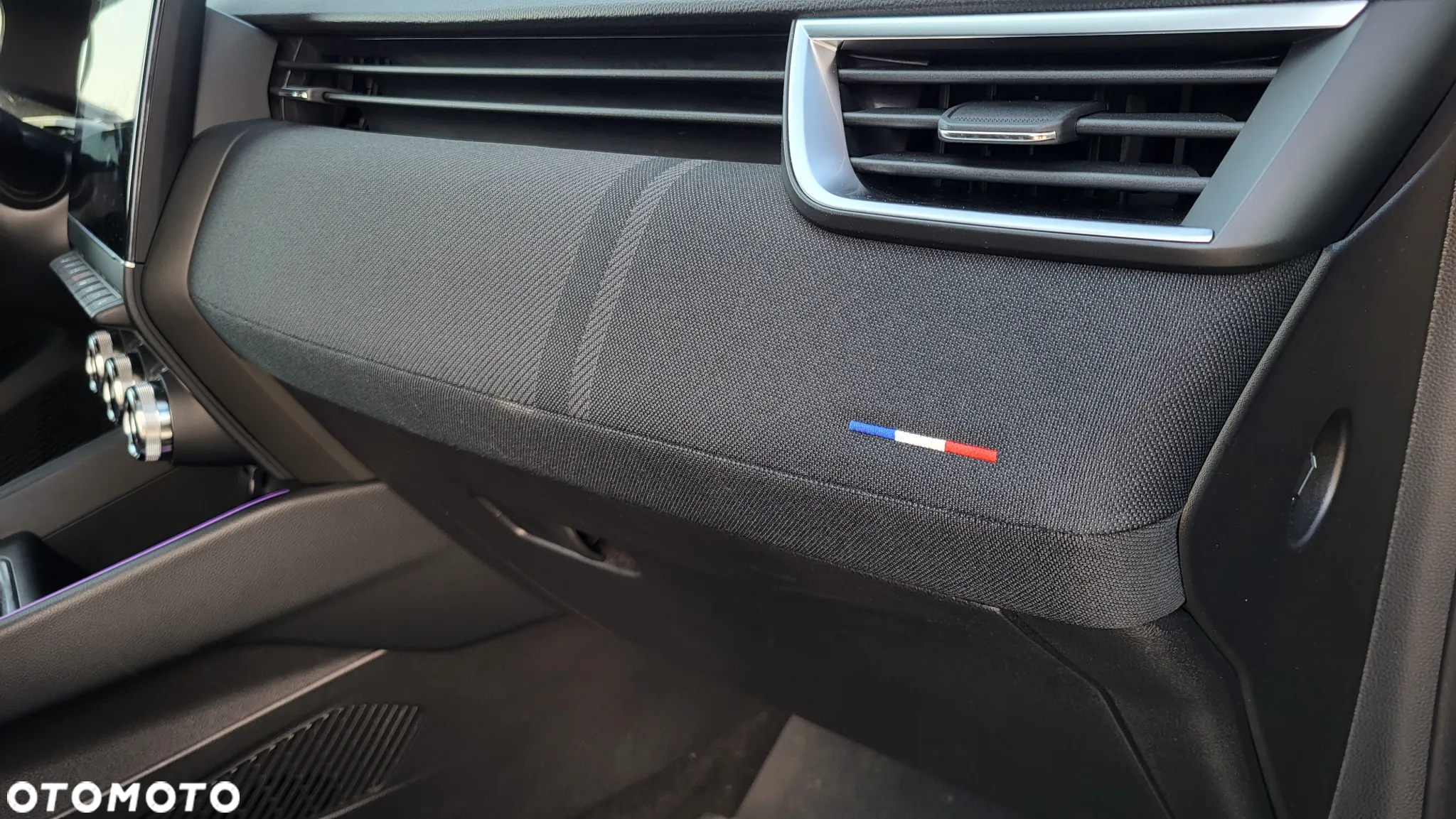 Renault Clio - 11