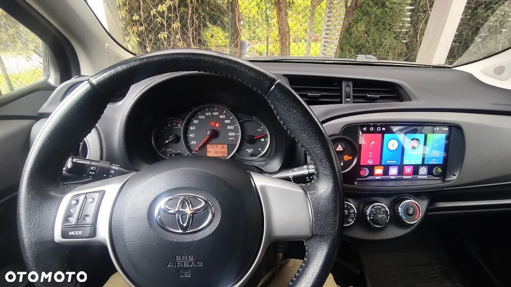 Toyota Yaris 1.0 Luna - 10