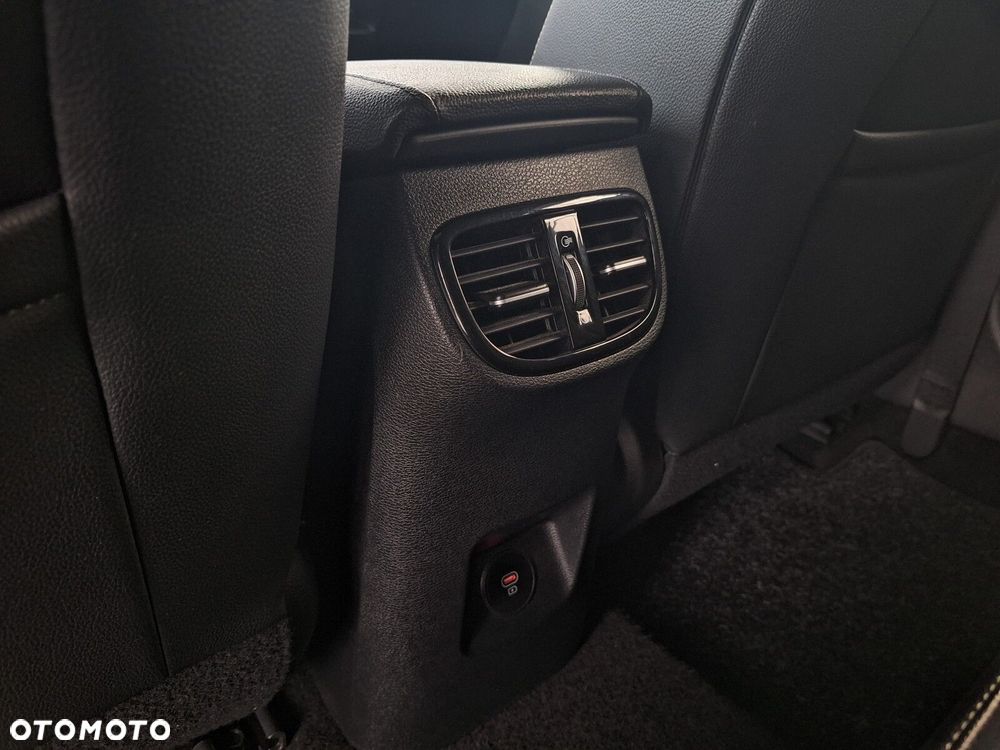 Kia Ceed 1.5 T-GDI Business Line - 39