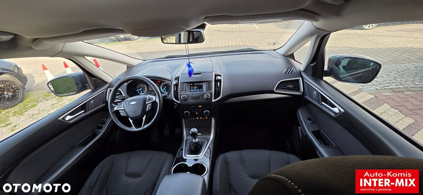 Ford S-Max - 22