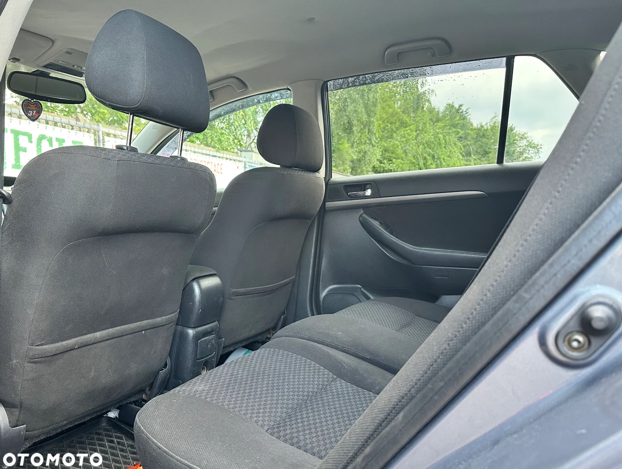 Toyota Avensis 2.0 VVT-i Sol - 9