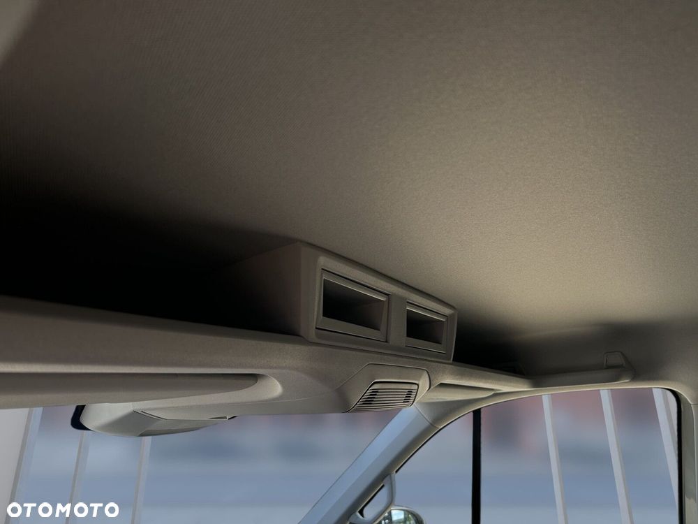 Volkswagen Crafter 35 SKRZYNIOWY, 2.0 BiTDI 163 KM, r.o. 4490 mm, manual 6-biegów - 32