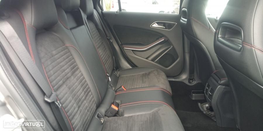 Mercedes-Benz A 180 d AMG Line Aut. - 19