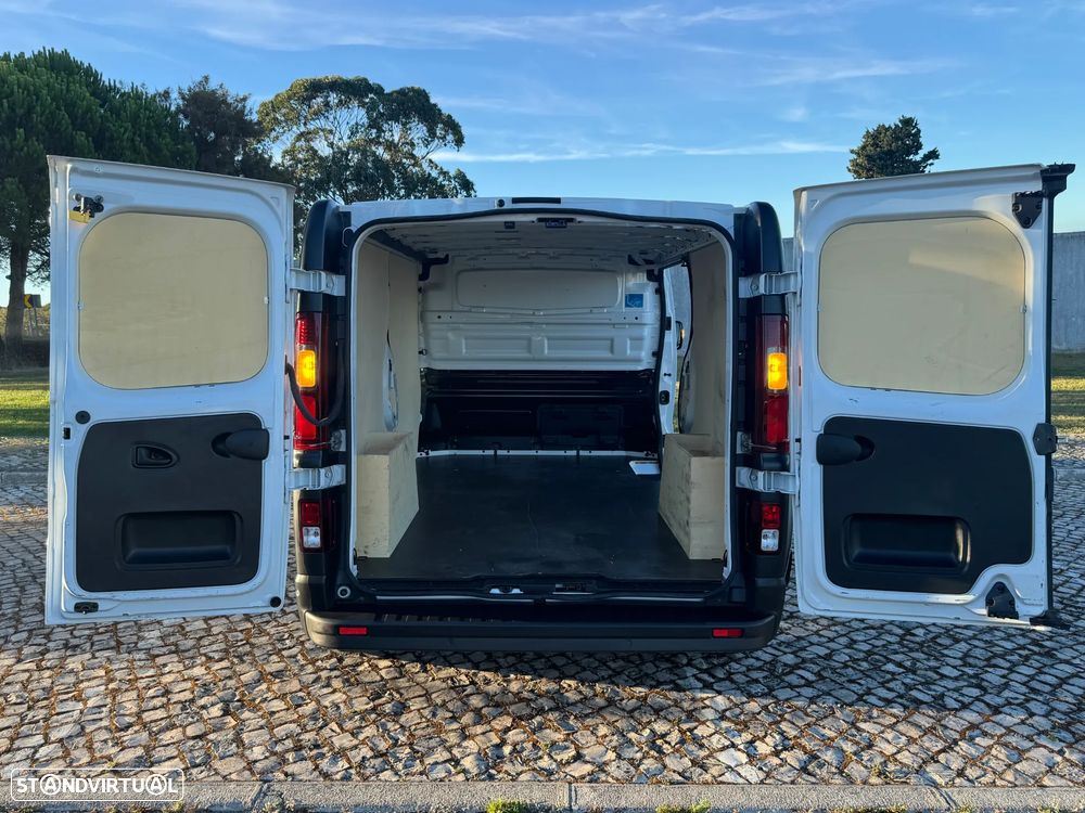 Renault Trafic L2H1 2.0 dci grand confort - 24