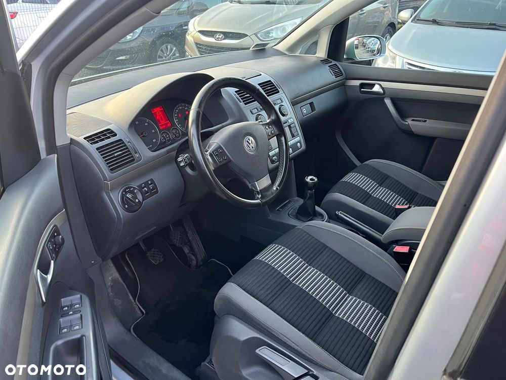 Volkswagen Touran 1.9 TDI United - 14