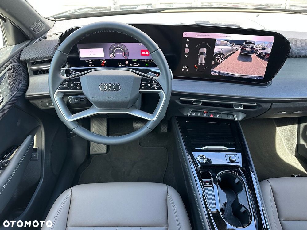 Audi Q3 Sportback - 16