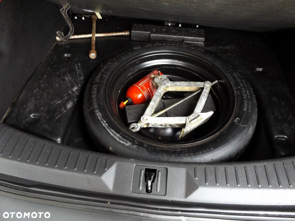 Ford Kuga 2.0 TDCi Titanium - 20