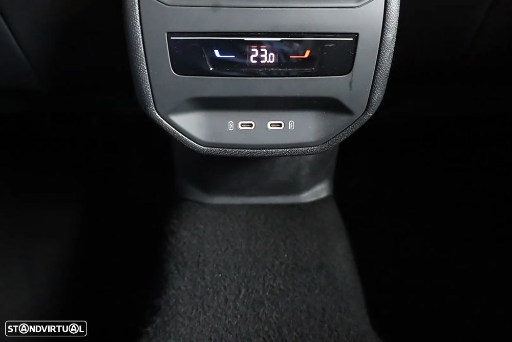 SEAT Leon 2.0 TDI FR - 48