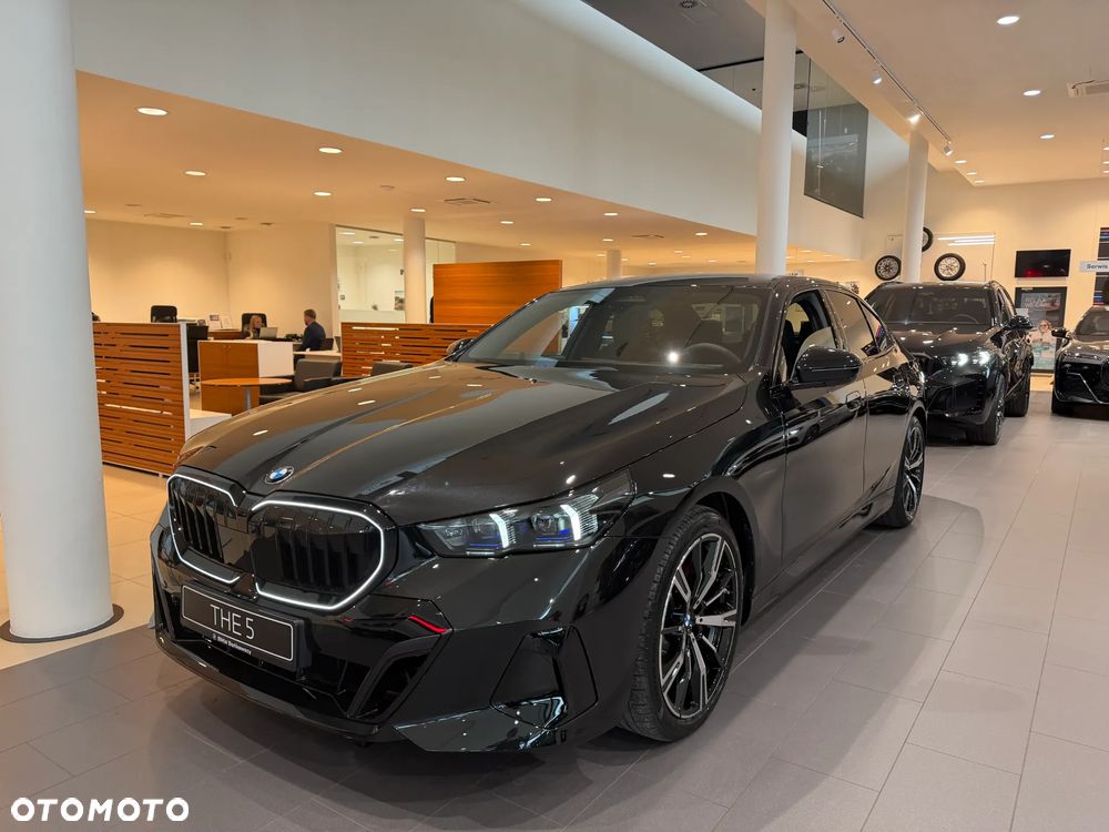 BMW Seria 5 520d xDrive mHEV M Sport - 1