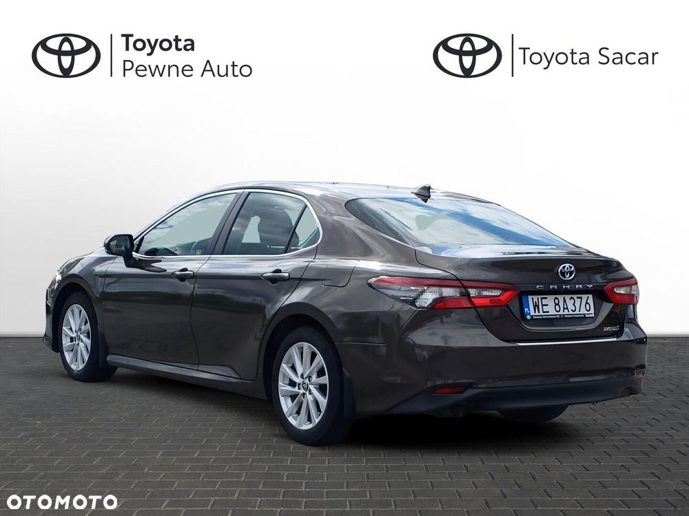 Toyota Camry 2.5 Hybrid Comfort CVT - 3