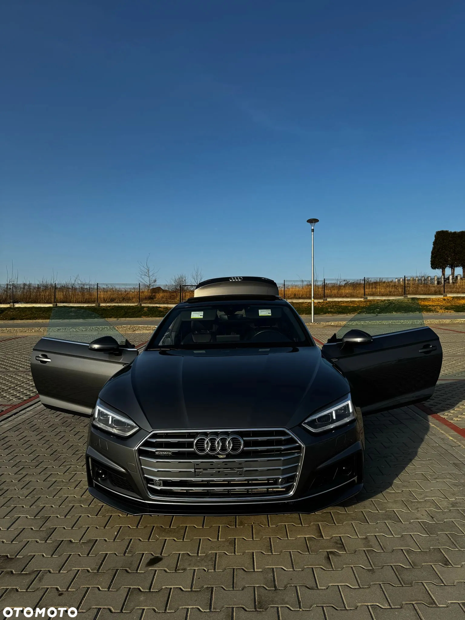 Audi A5 Coupe 2.0 TFSI quattro S tronic - 4