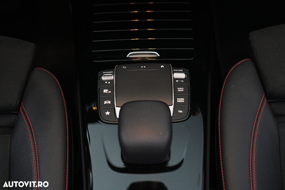 Mercedes-Benz A 250 e 8G-DCT AMG Line - 15