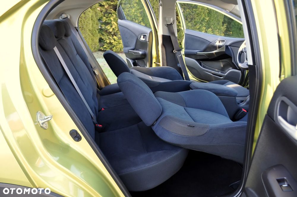 Honda Civic 1.4 i-VTEC - 30