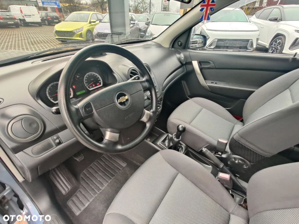 Chevrolet Aveo 1.2 Plus - 12