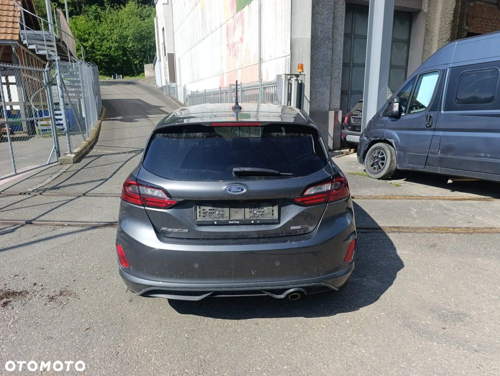 Ford Fiesta - 4