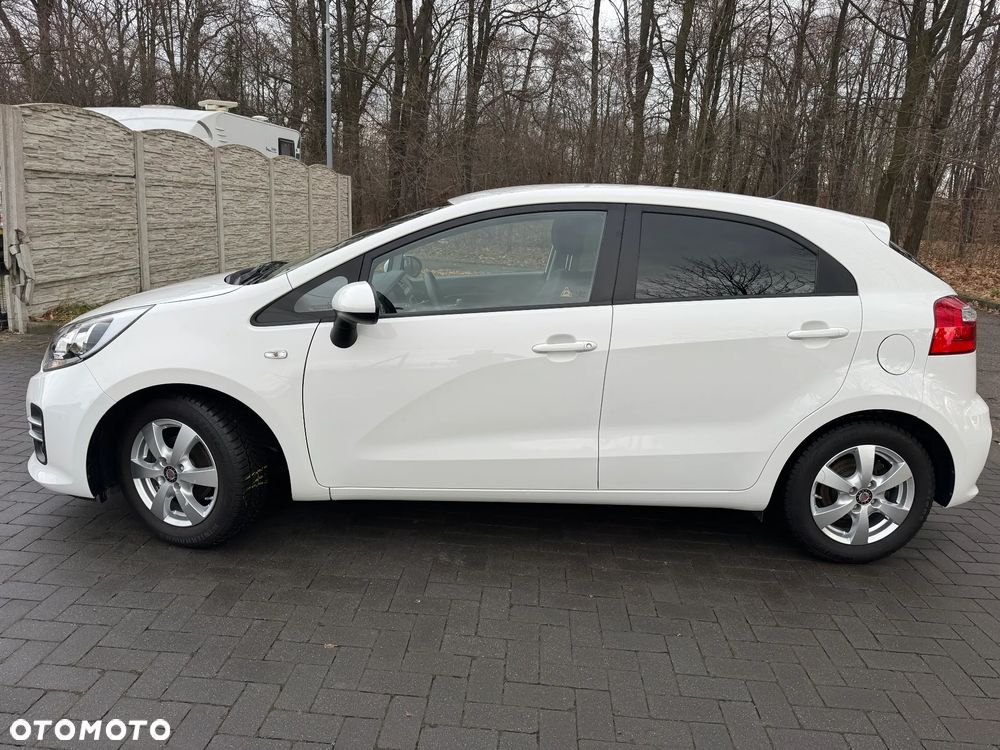 Kia Rio 1.2 Attract - 10