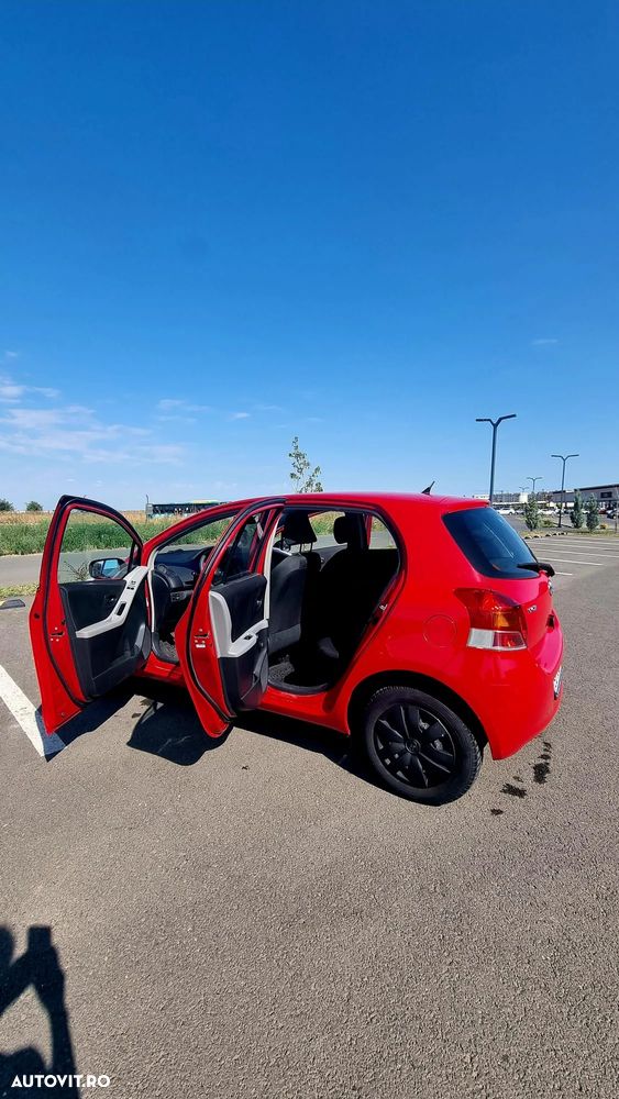 Toyota Yaris 1.0 VVT-i Luna - 7