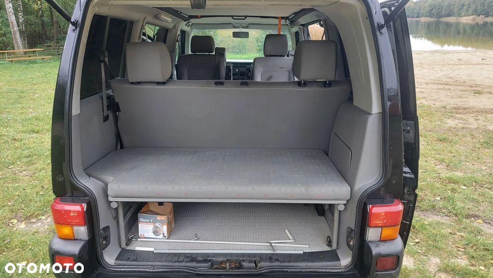 Volkswagen Multivan TDI - 15