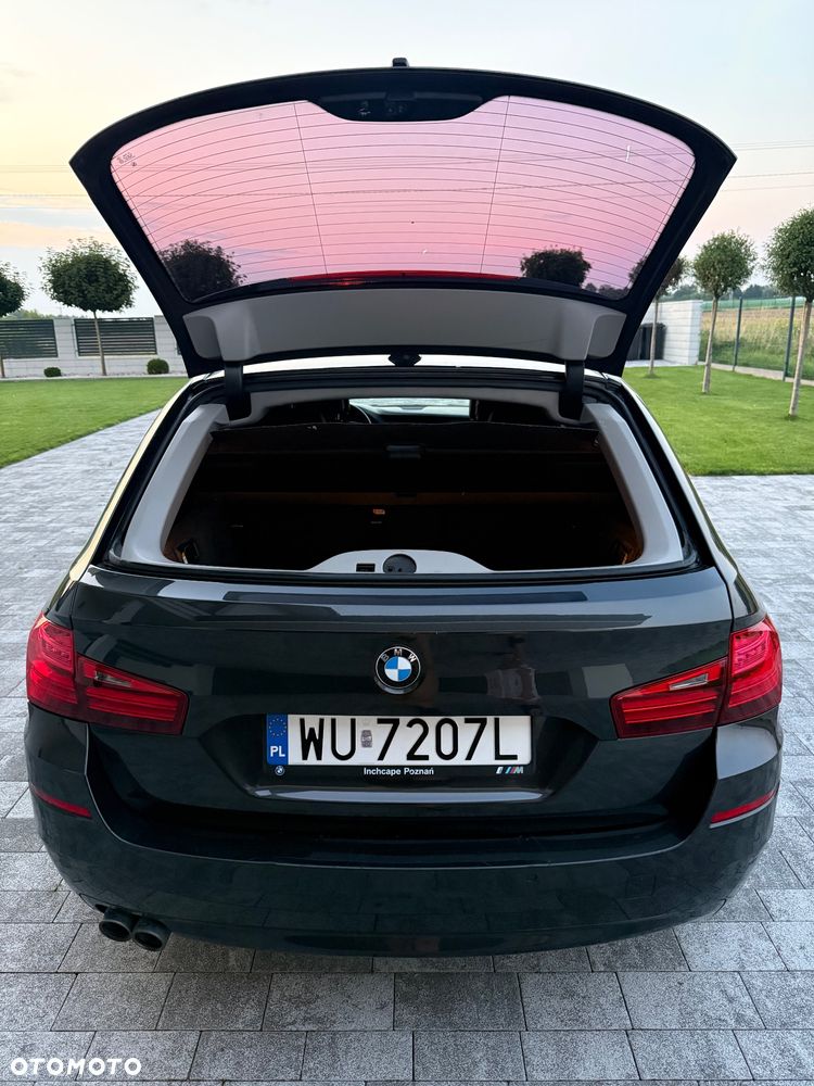 BMW Seria 5 520d - 5