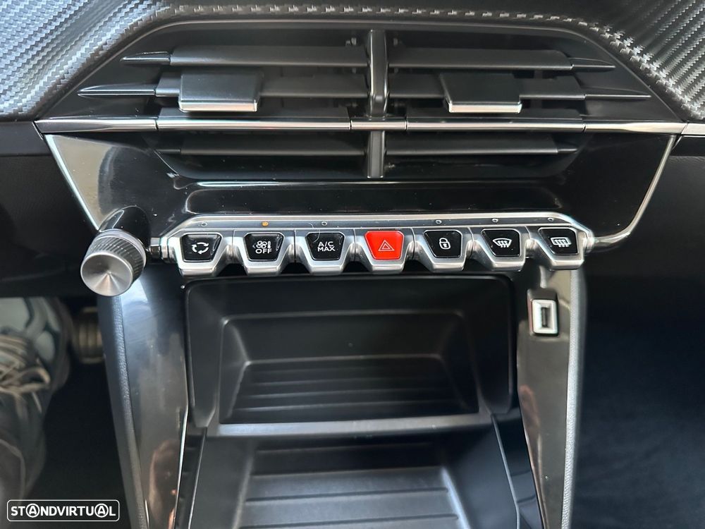 Peugeot 208 1.2 PureTech Active Pack - 14