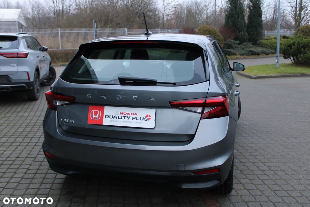 Skoda Fabia 1.0 TSI Selection DSG - 5