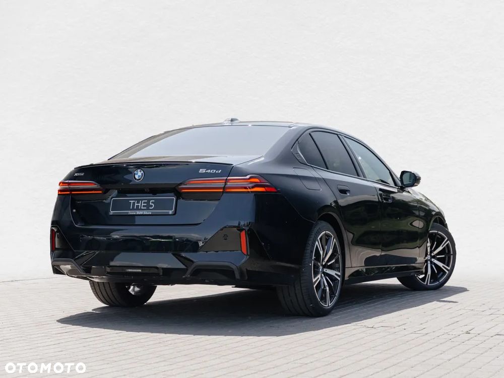BMW Seria 5 540d xDrive - 3