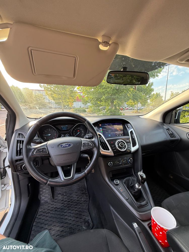 Ford Focus 1.5 TDCi Titanium - 8