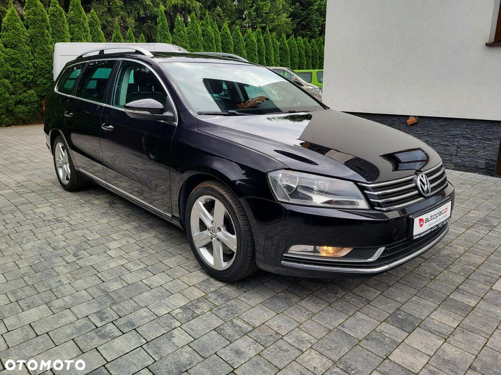 Volkswagen Passat - 4