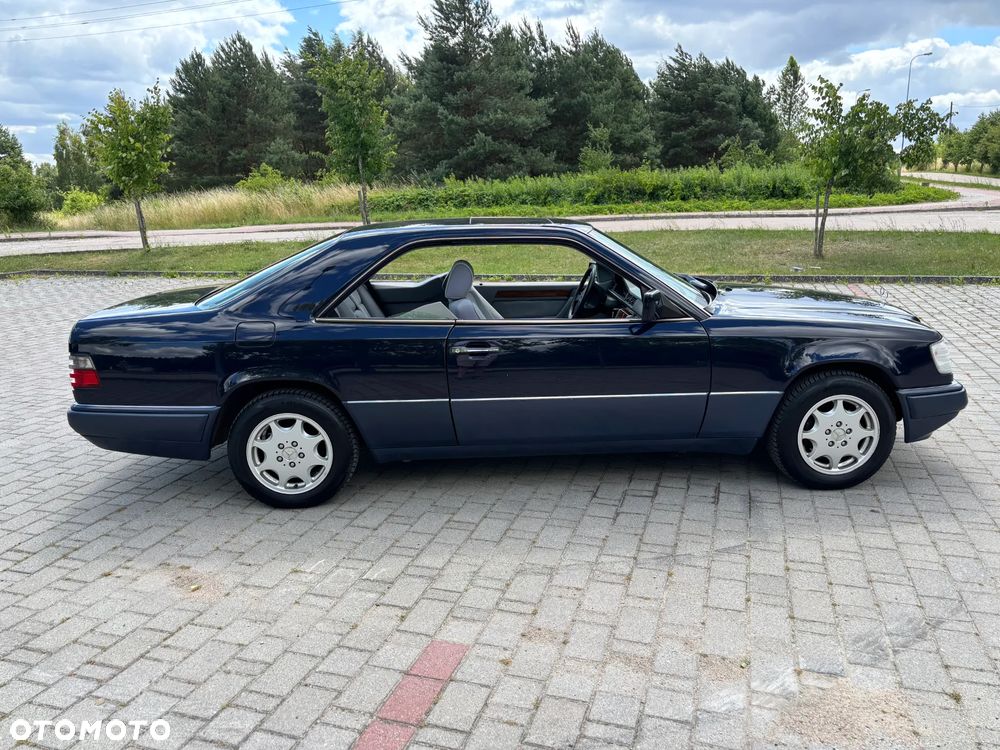 Mercedes-Benz Klasa E - 6
