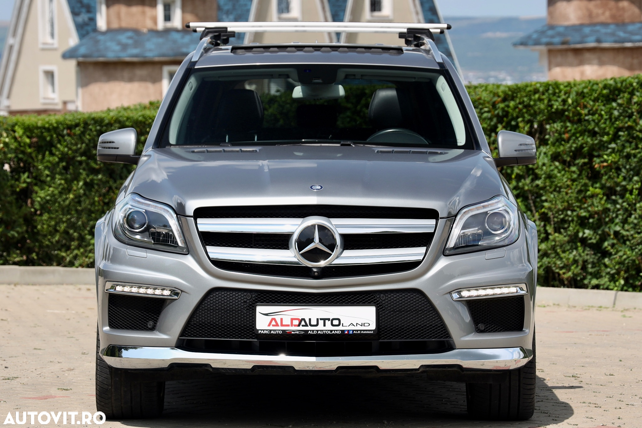 Mercedes-Benz GL 350 BlueTEC 4Matic 7G-TRONIC - 38
