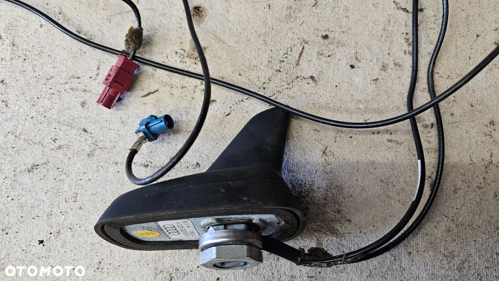 Audi A4 B6 B7  antena radiowa 8E9035503N - 1