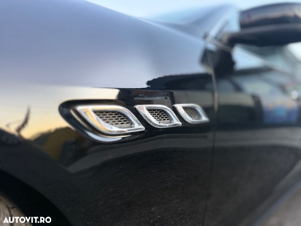 Maserati Quattroporte - 38