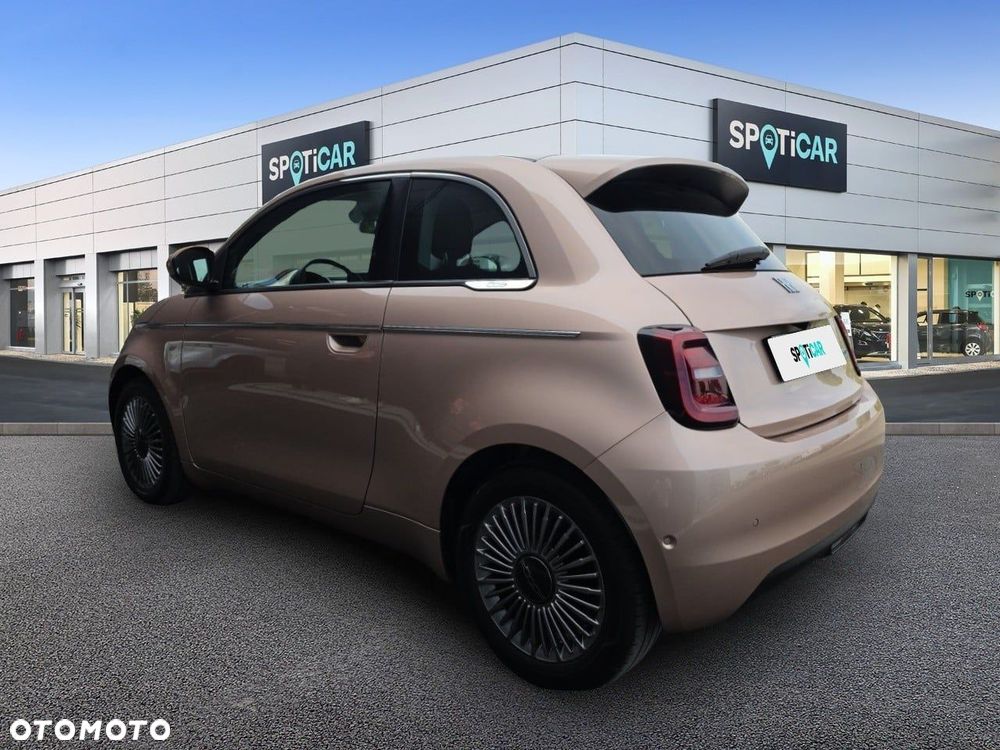 Fiat 500e - 7