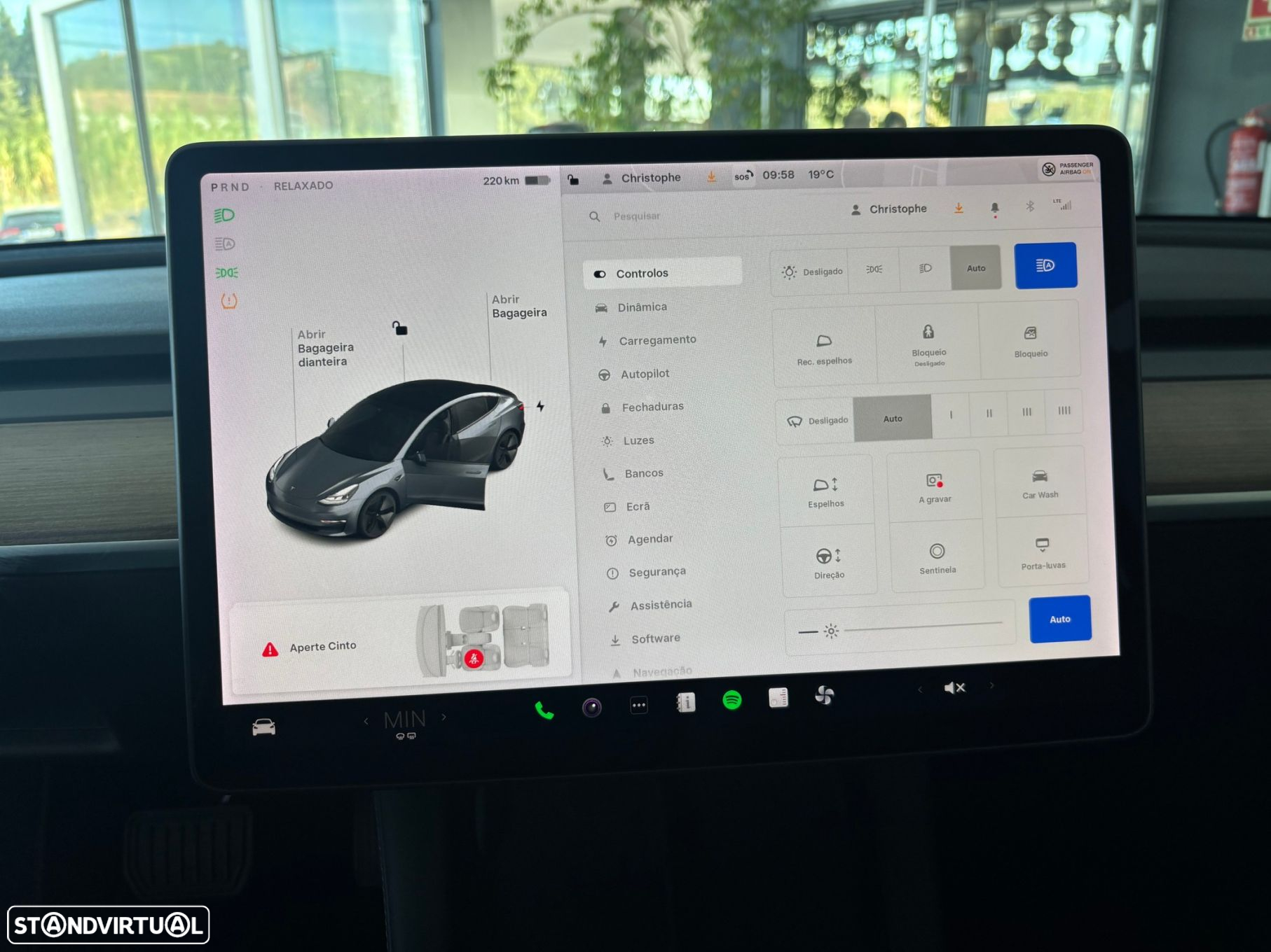 Tesla Model 3 Standard Range Plus RWD - 11