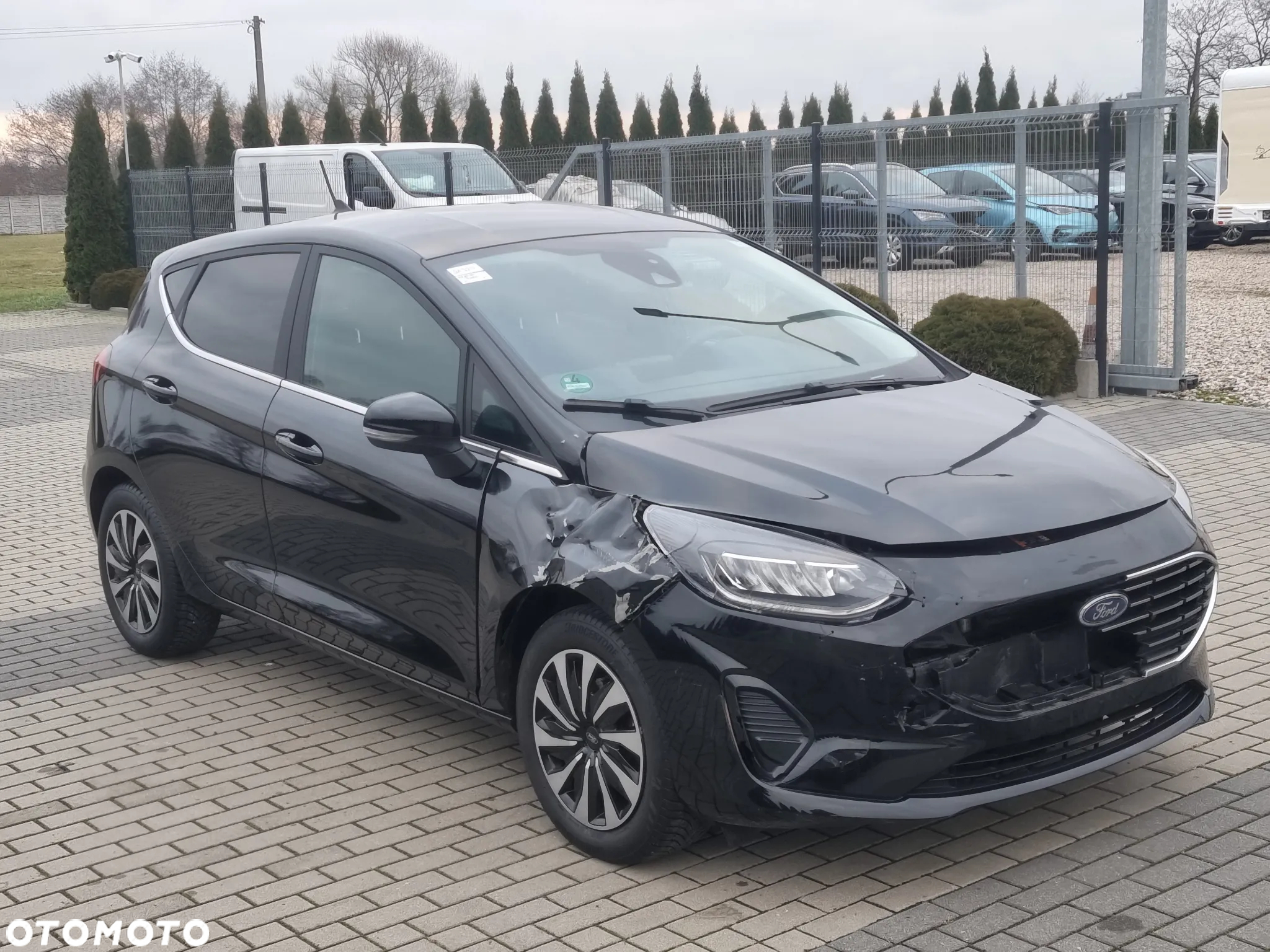 Ford Fiesta 1.0 EcoBoost Hybrid S&S TITANIUM - 2