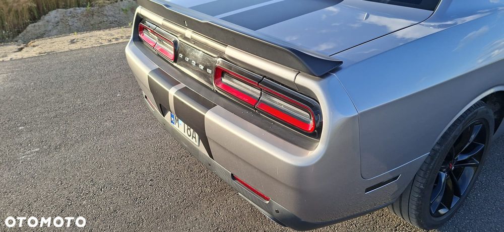 Dodge Challenger 5.7 R/T - 5