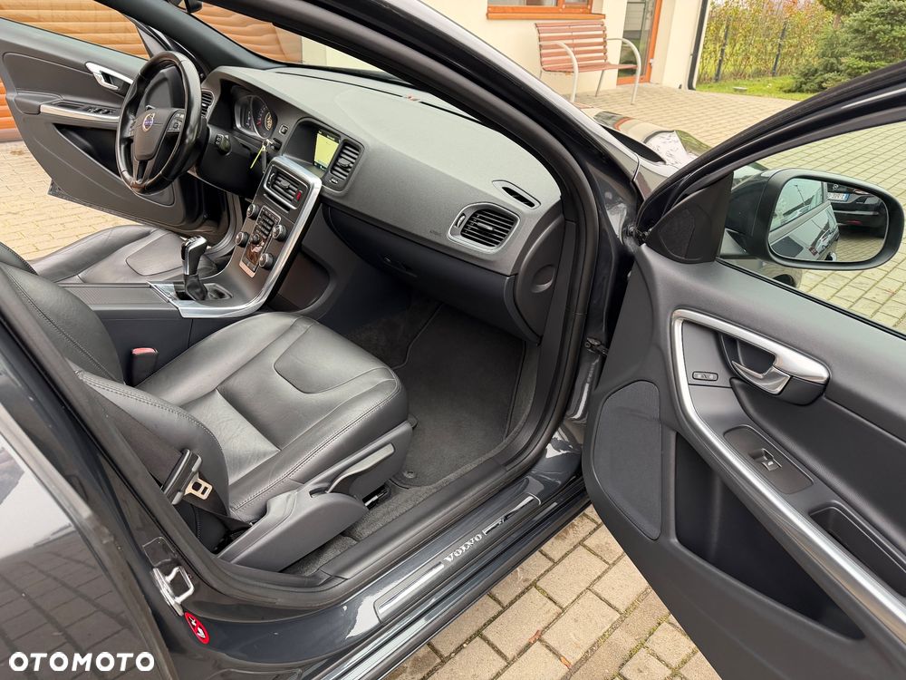 Volvo V60 D2 Drive-E Kinetic - 10