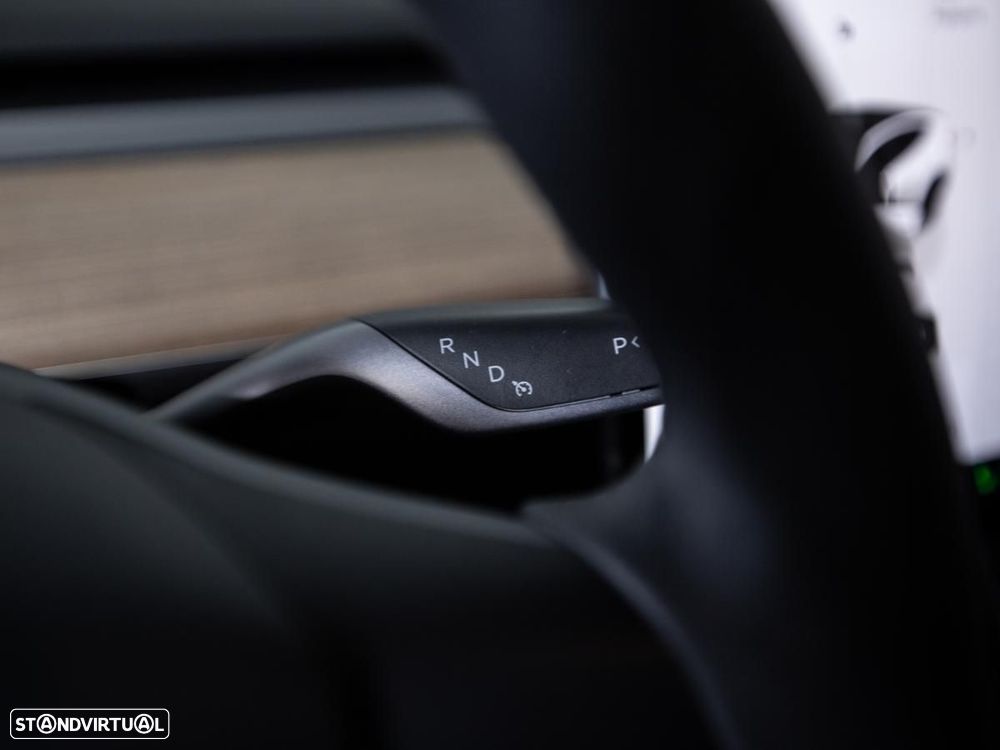 Tesla Model Y RWD - 19