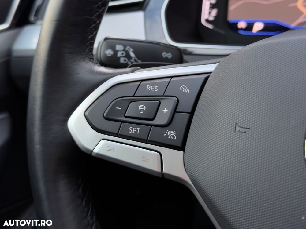 Volkswagen Passat Variant 2.0 TDI SCR DSG Business - 16