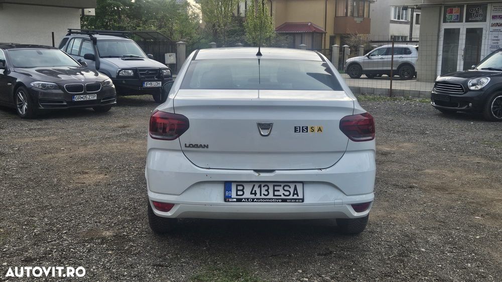 Dacia Logan TCe 90 Essential - 5