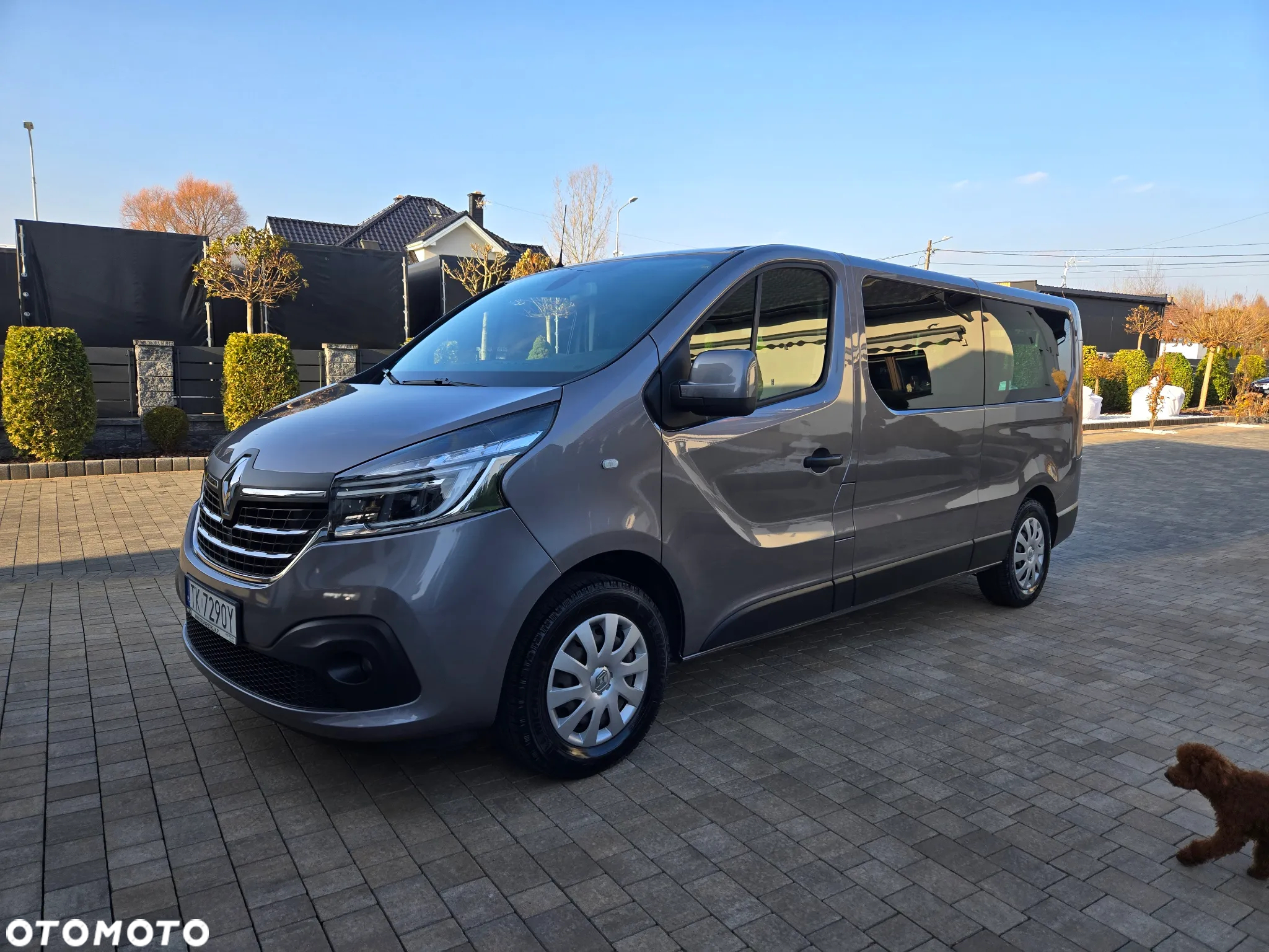 Renault Trafic Grand SpaceClass 2.0 dCi EDC - 2