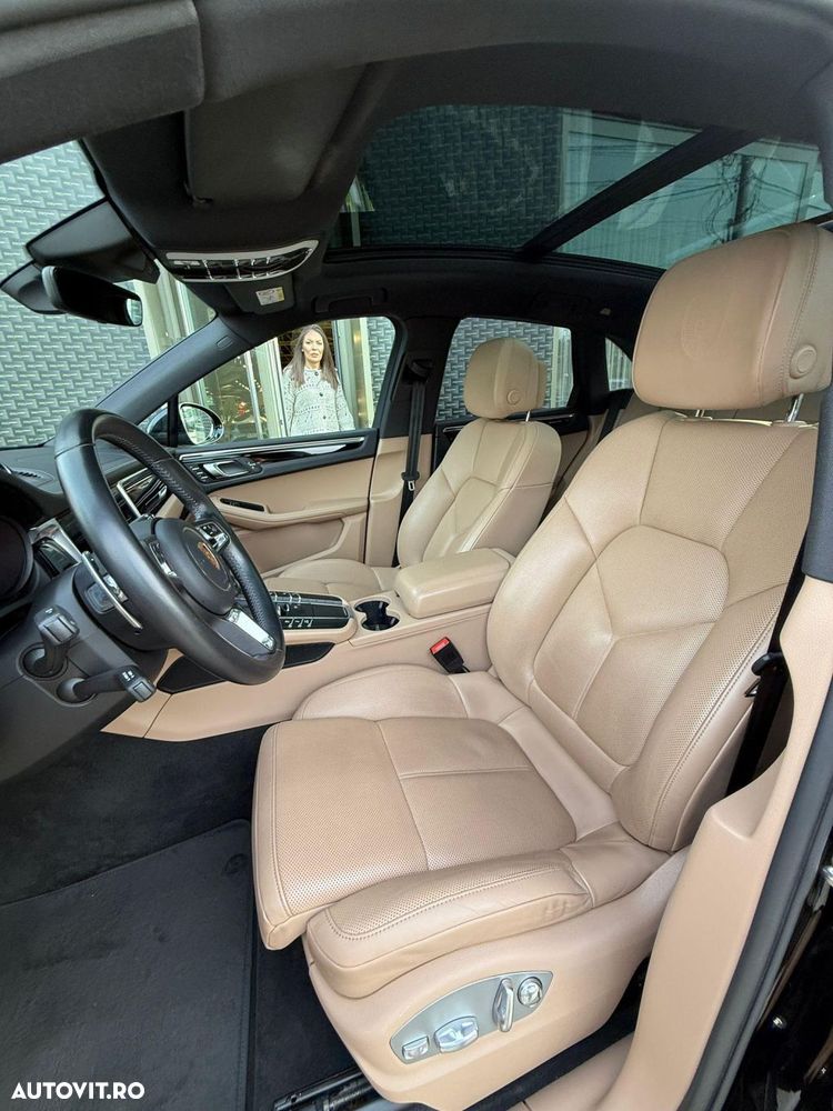 Porsche Macan - 18