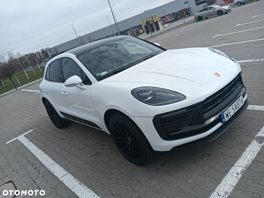 Porsche Macan Standard - 30