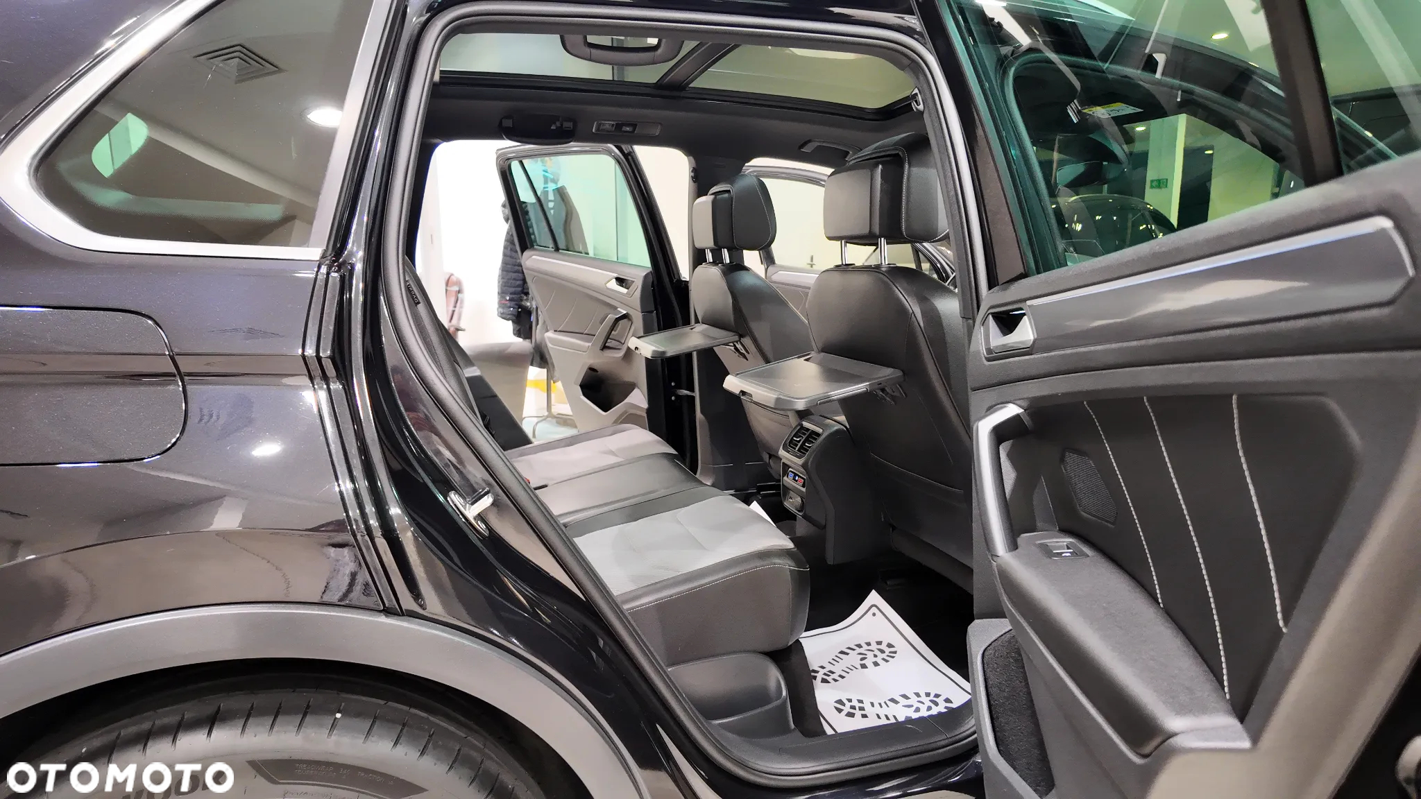 Volkswagen Tiguan 2.0 TDI SCR DSG R-Line - 32