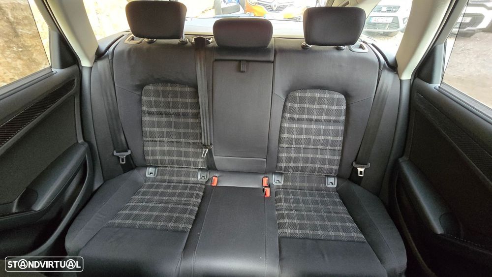 Audi A4 Avant 2.0 TDI exclusive - 39