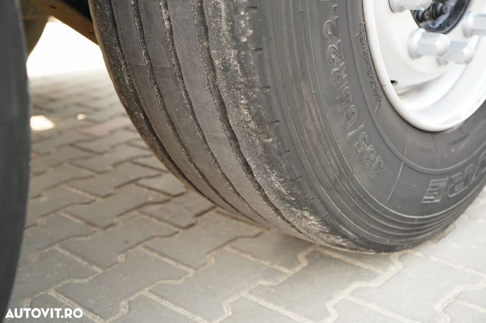 Wielton CORTINĂ / STANDARD / PONT CULISANT / PLAFON CULISANT / SAF - 28