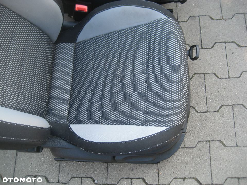 vw polo cross V 6r 10-17r siedzenia fotele  przód prawy lewy - 3