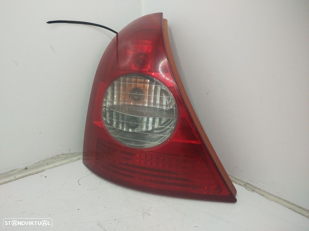Farolim Stop Esq Renault Clio Ii (Bb0/1/2_, Cb0/1/2_) - 1