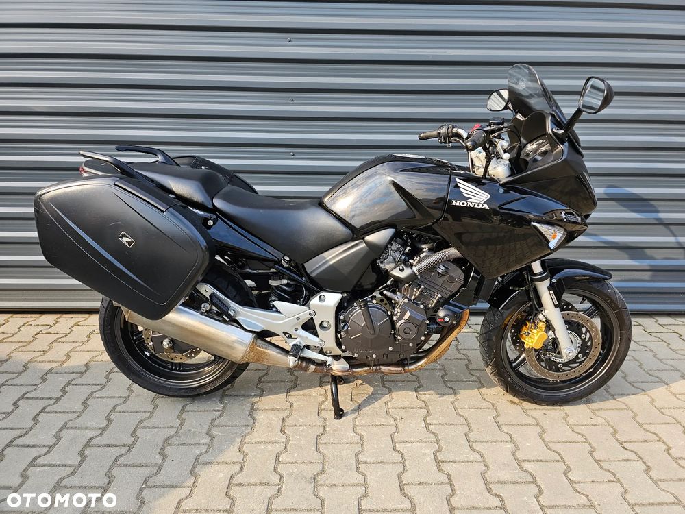 Honda CBF - 1